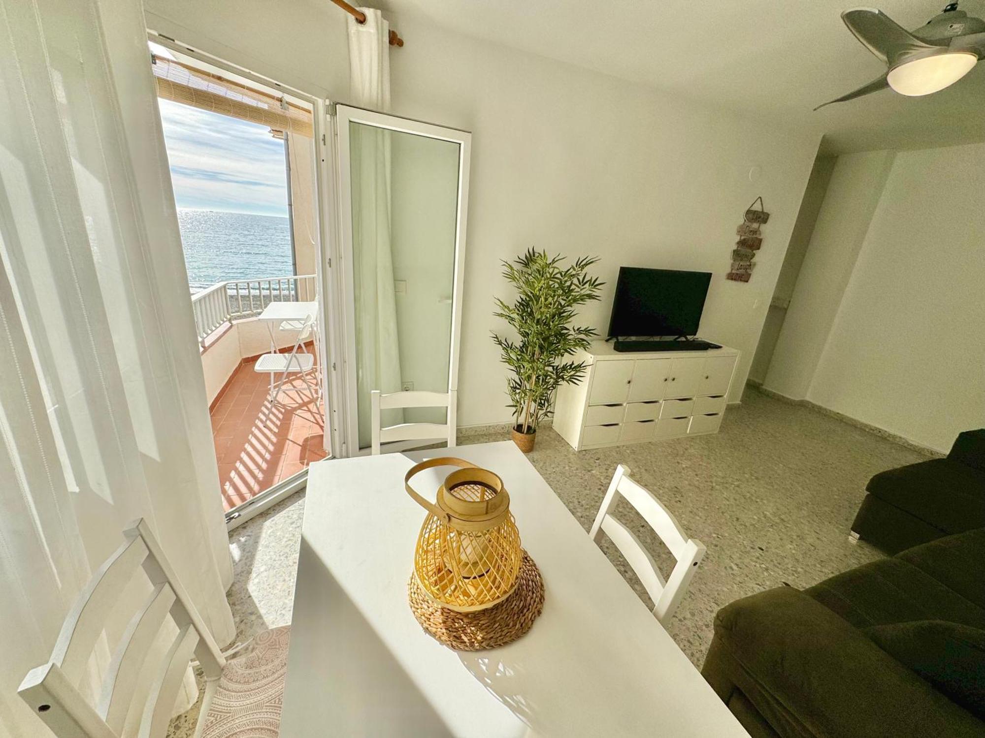 Quiet II Seaview Apartment La Herradura  Extérieur photo